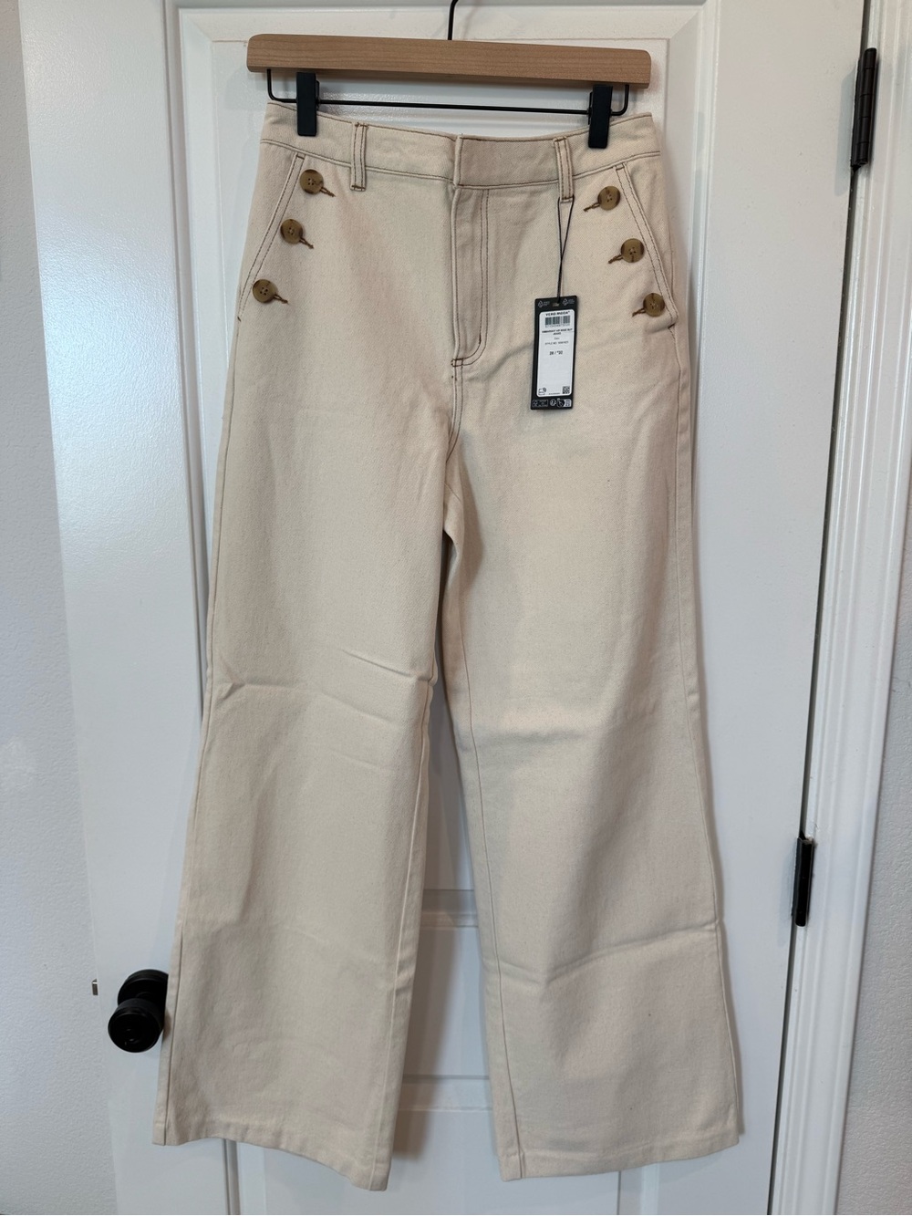 Vero Moda Margot High Rise Wide Leg Jeans in Ecru